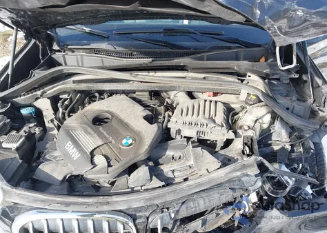 2016 BMW X1 xDrive28I z USA, uszkodzony, nr VIN WBXHT3C35G5E51476